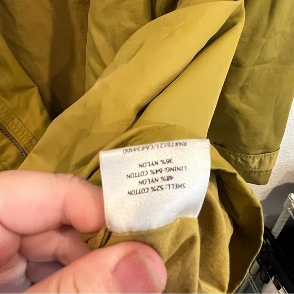 Eileen Fisher size medium yellow green lined light weight hooded raincoat - Picture 9 of 16